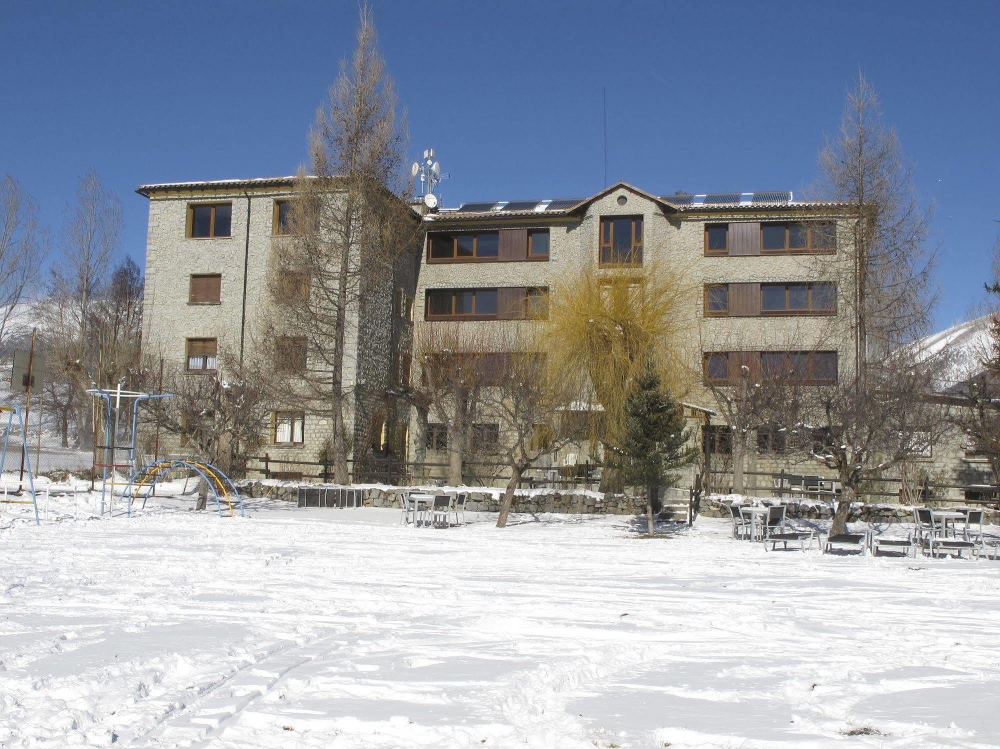 Hotel Mirador Lles Buitenkant foto